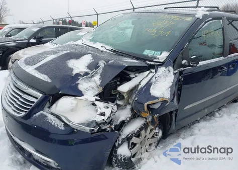 2014 Chrysler Town & Country Touring from USA, damaged, VIN 2C4RC1BG2ER364089